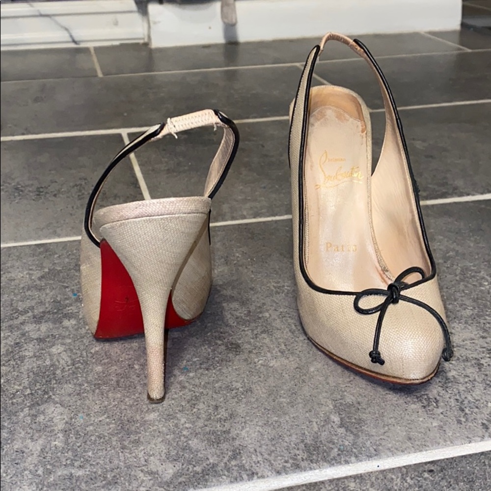 Size 37.5 AUTHENTIC Christian Louboutin sling back